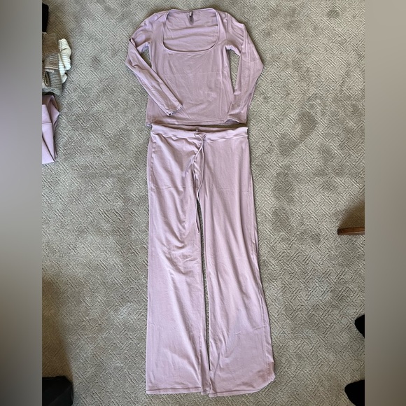 SKIMS Cotton Jersey Set in Lavender - Picture 2 of 6